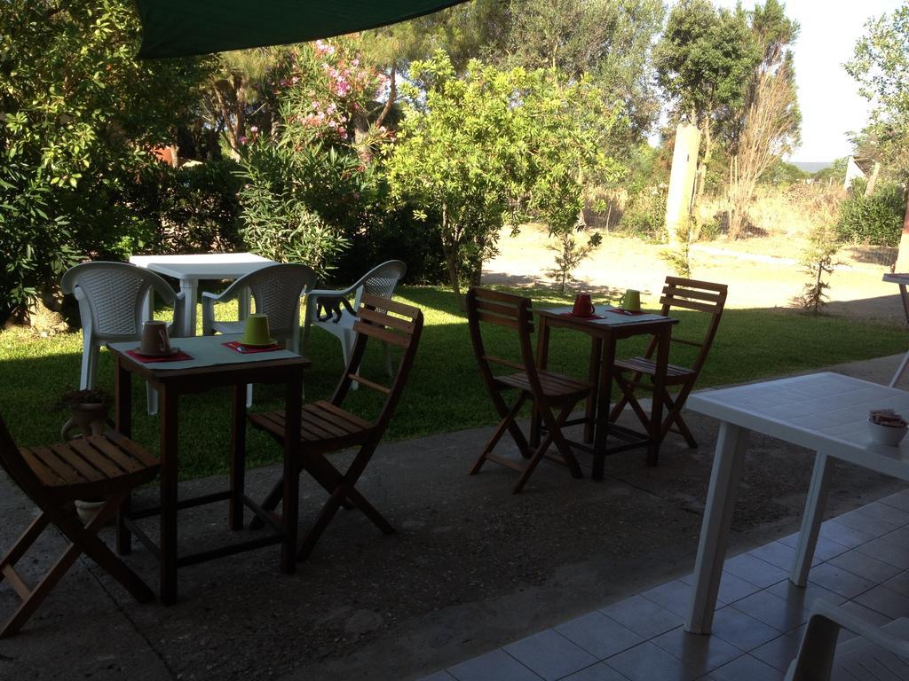 SantʼAnna Arresi La Contea Bed & Breakfast エクステリア 写真