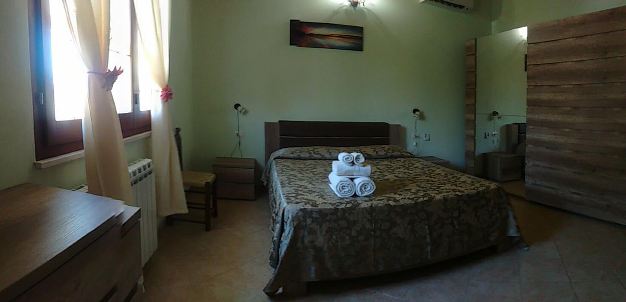 SantʼAnna Arresi La Contea Bed & Breakfast エクステリア 写真